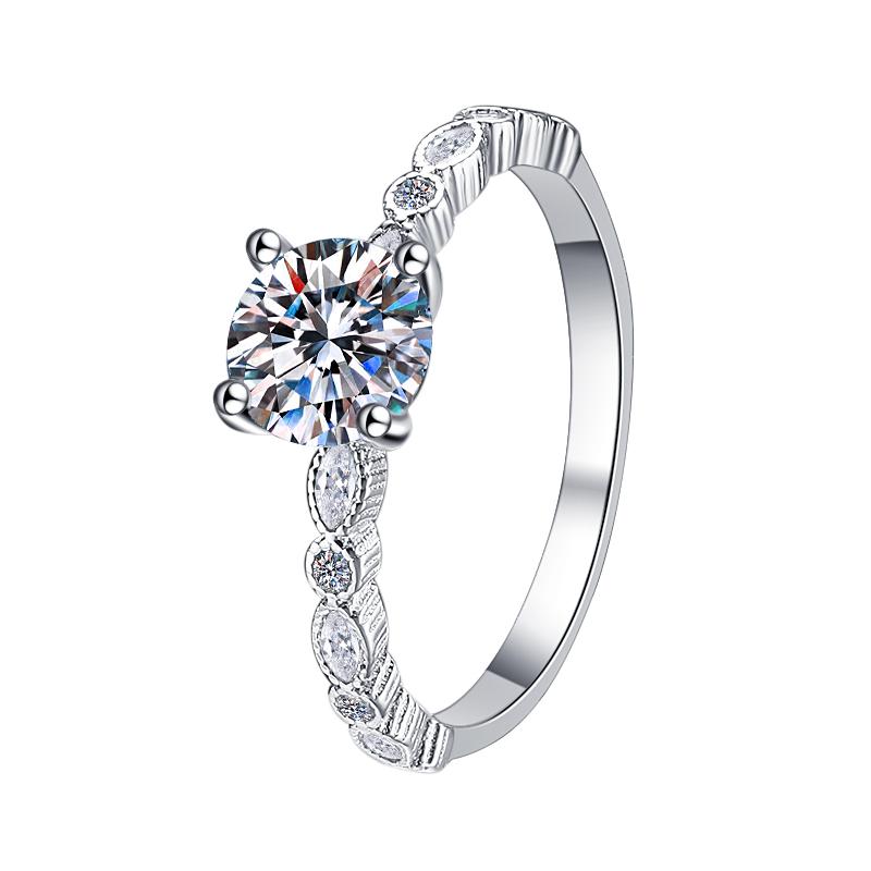 Vintage Style 18k Gold Plated GRA Certified Round Cut 1Ct VVs1 Moissanite Ring 925 Sterling Silver Engagement Ring for Women