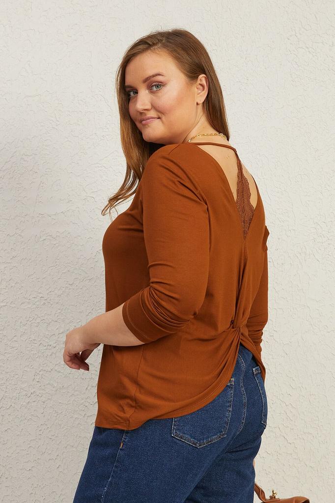 Tricou Stil Femei Mărime Mare Tricou Cu Detaliu Dantelă Pe Spate