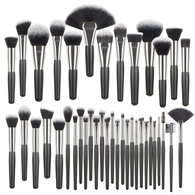 High Quality Low Moq Custom Private Label Luxury Brand Professional Black Customize Makeup Brush