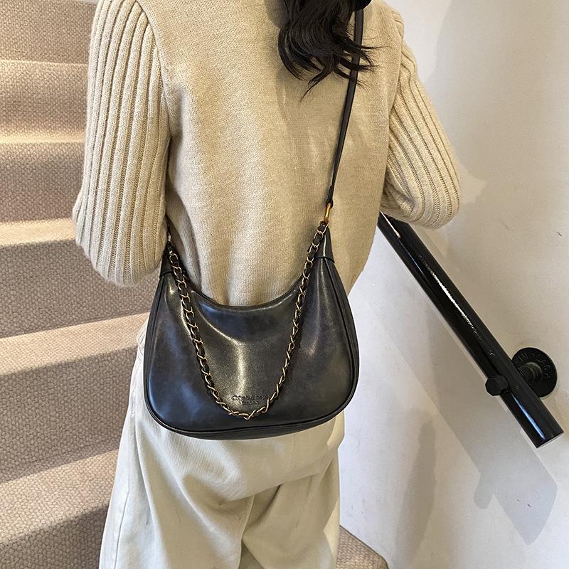 Premium sense retro bag women's early 2025 large capacity soft surface simple portable tote bag shoulder bag