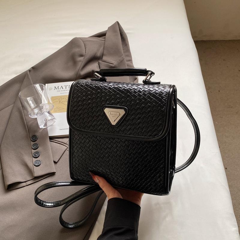 Versatile handbag, new daily commute backpack, trendy casual women's bag for students in class