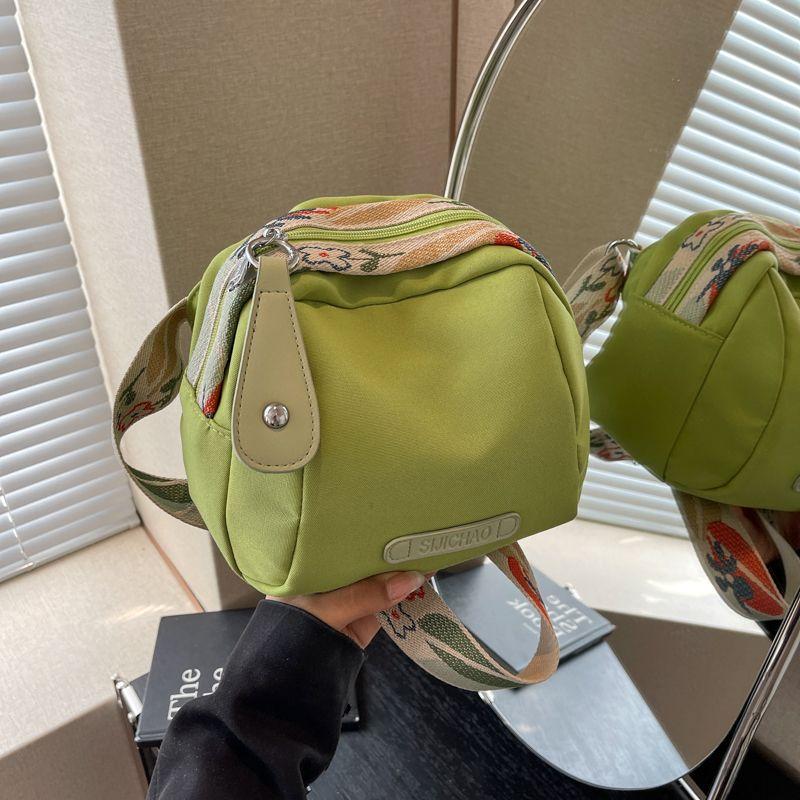 

Водонепроницаемая женская сумка через плечо в нишевом стиле из ткани Оксфорд Green