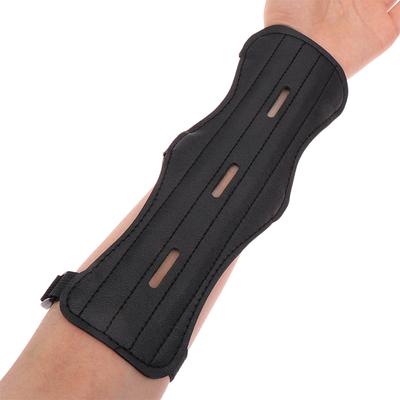 Lær Bueskyting Utstyr Armbeskytter 3 Stropper Beskyttelse Underarm Sikker Justerbar Bue Pil Jakt Skyting Treningstilbehør