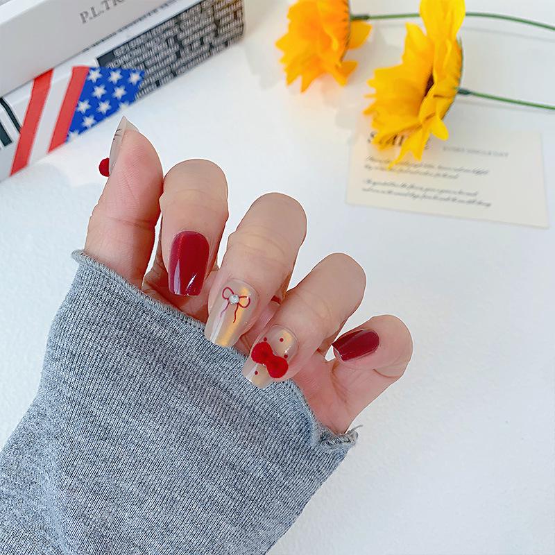 Handmade Student Style Wearable Nail Tips - Fresh, Cute, Detachable, Short Oval Design for 2026