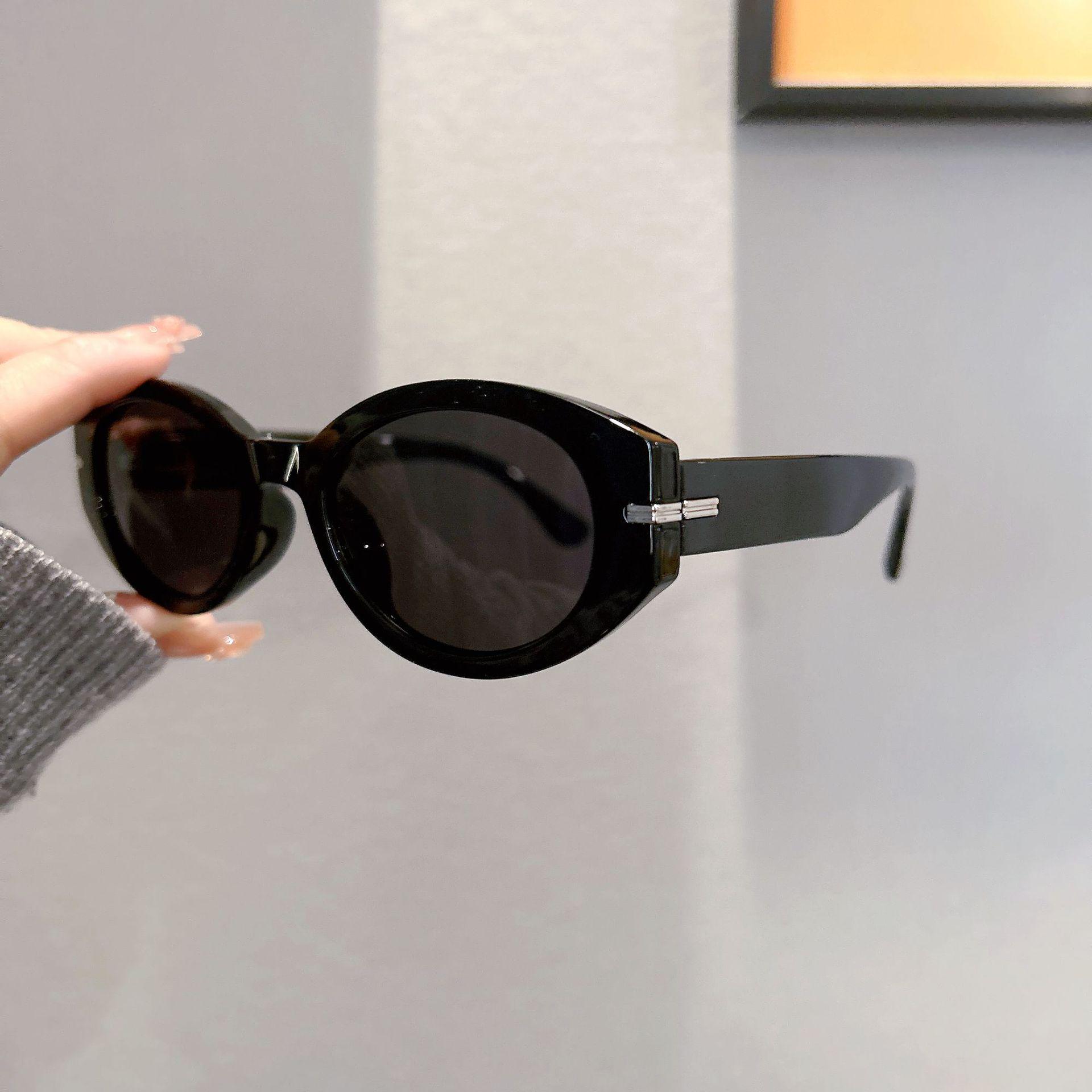 Korean Style TR90 Polarized Cat Eye UV Sunglasses - 2026 Trendy Street Fashion