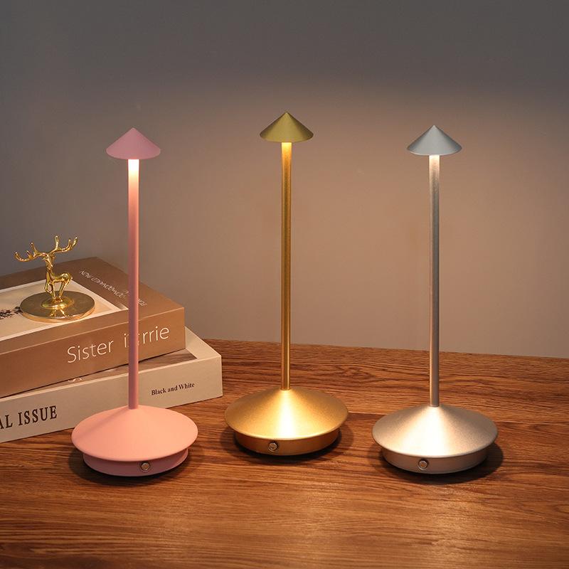 Simple Cordless Table Lamp Rechargeable Touch Portable LED Table Lamp Dimmable Night Light Restaurant Table Lamp Bedside Atmosphere Lamp