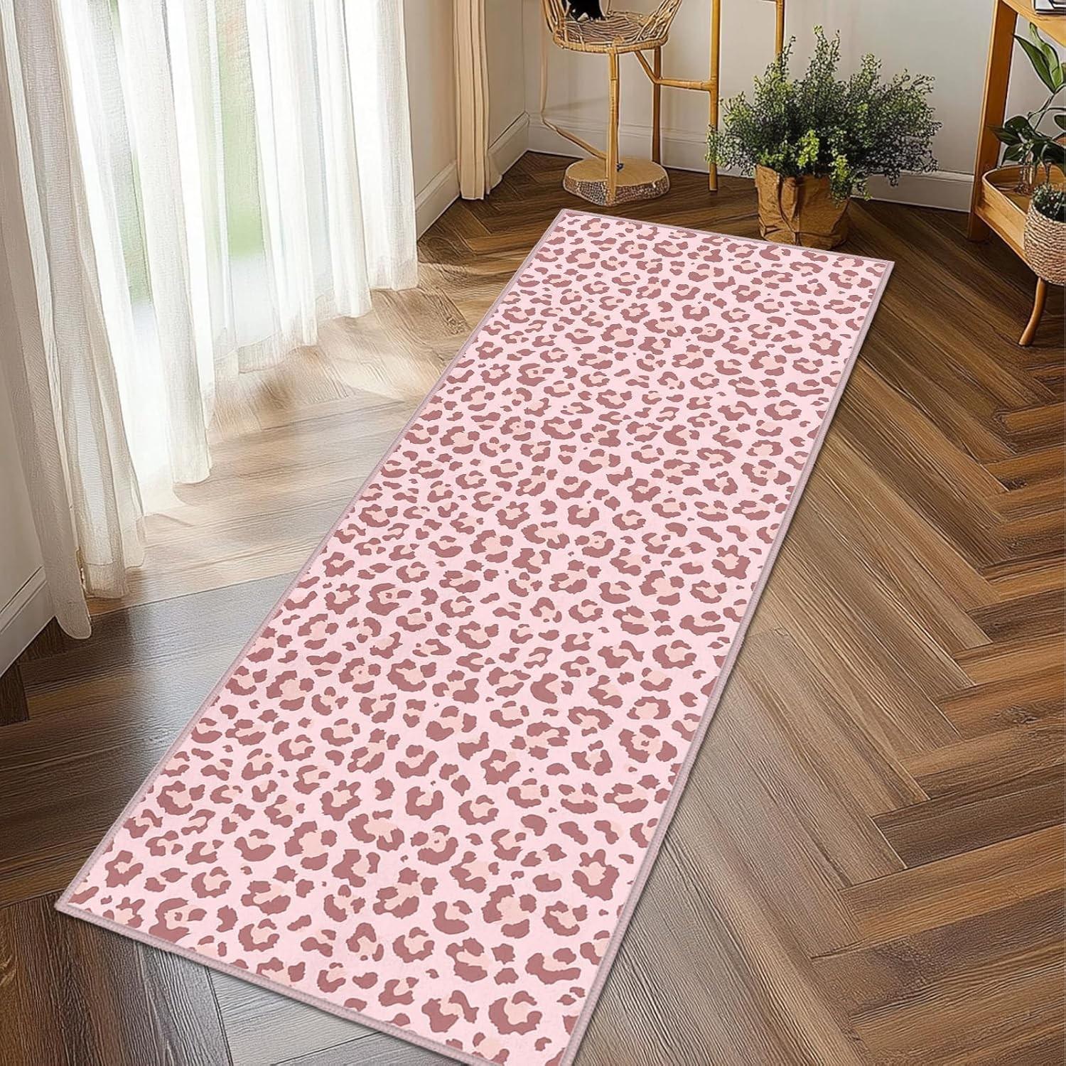 

Leopard Runner Rug Cheetah Print Rugs for Hallway Kitchen Runners Animal Entrance Door Mat Non Slip Rug for Entryway Bedroom 40x120CM
