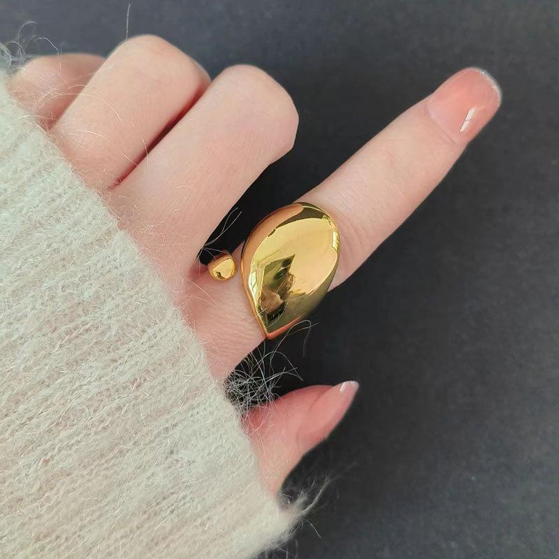 Gold Plated Big Waterdrop Geometric Statement Ring for Women Rust Proof Metal Trendy Jewelry Accessories New CLE
