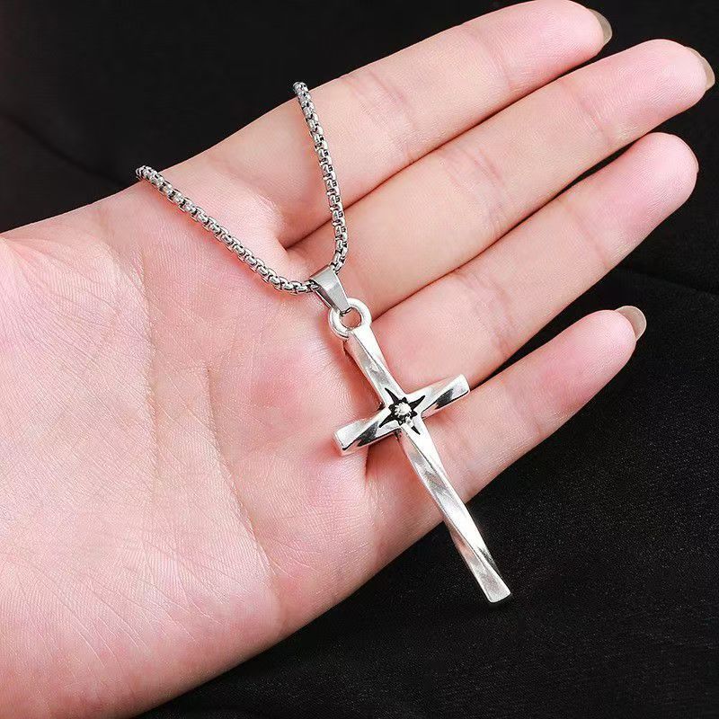 Zircon Cross Pendants Necklace Fashion Light Golden Silver Color for Men Women Jewelry Chain Accessory
