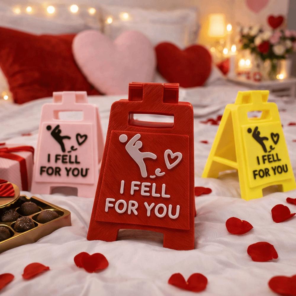 Desktop Ornament Falling In Love Signboard Mini Size Desktop Decor Love Letter  Couples Gift