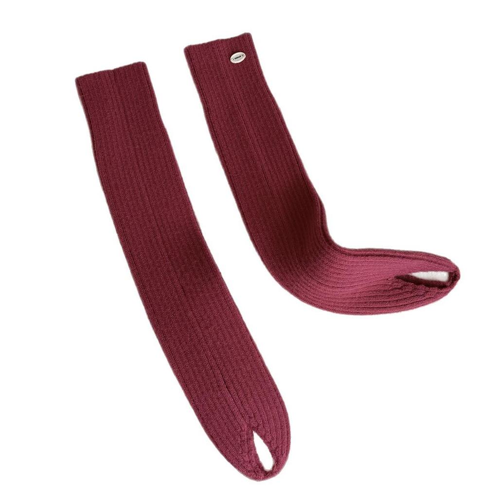 Women's Velvet Thickened White Stirrup Leg Warmers: Warm, Versatile, Korean-Style for Autumn/Winter Ballet & Single Shoe Pairing.