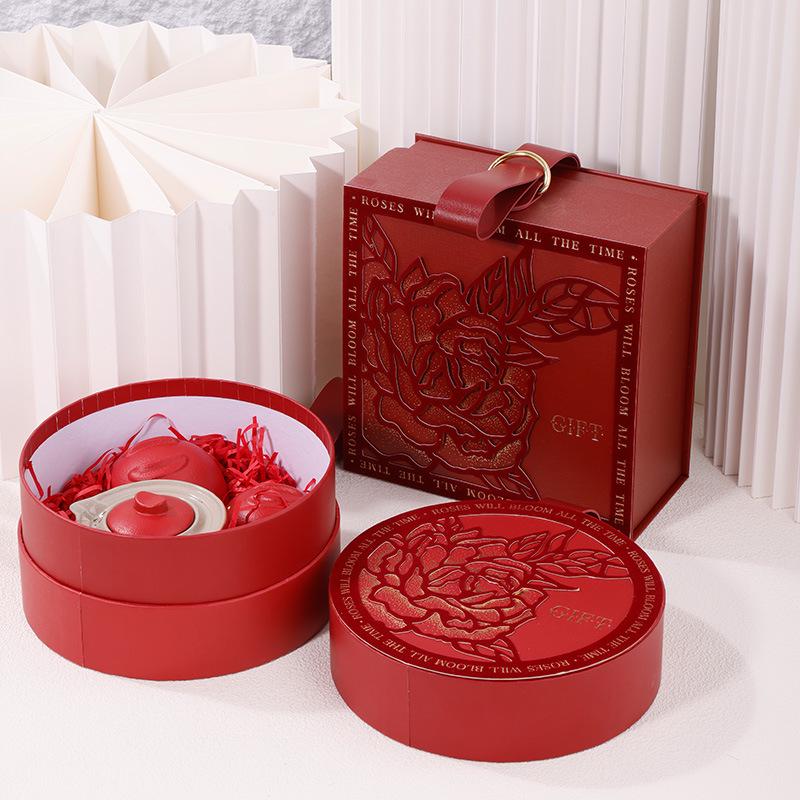 Creative Valentine's Gift Box: Lipstick, Perfume, Candy, Wedding Souvenir Packaging