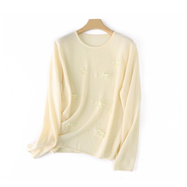 Women's 3D Flower Wool Embroidery Sweater - Round Neck, Brushed, Thick Knit, Loose Fit
