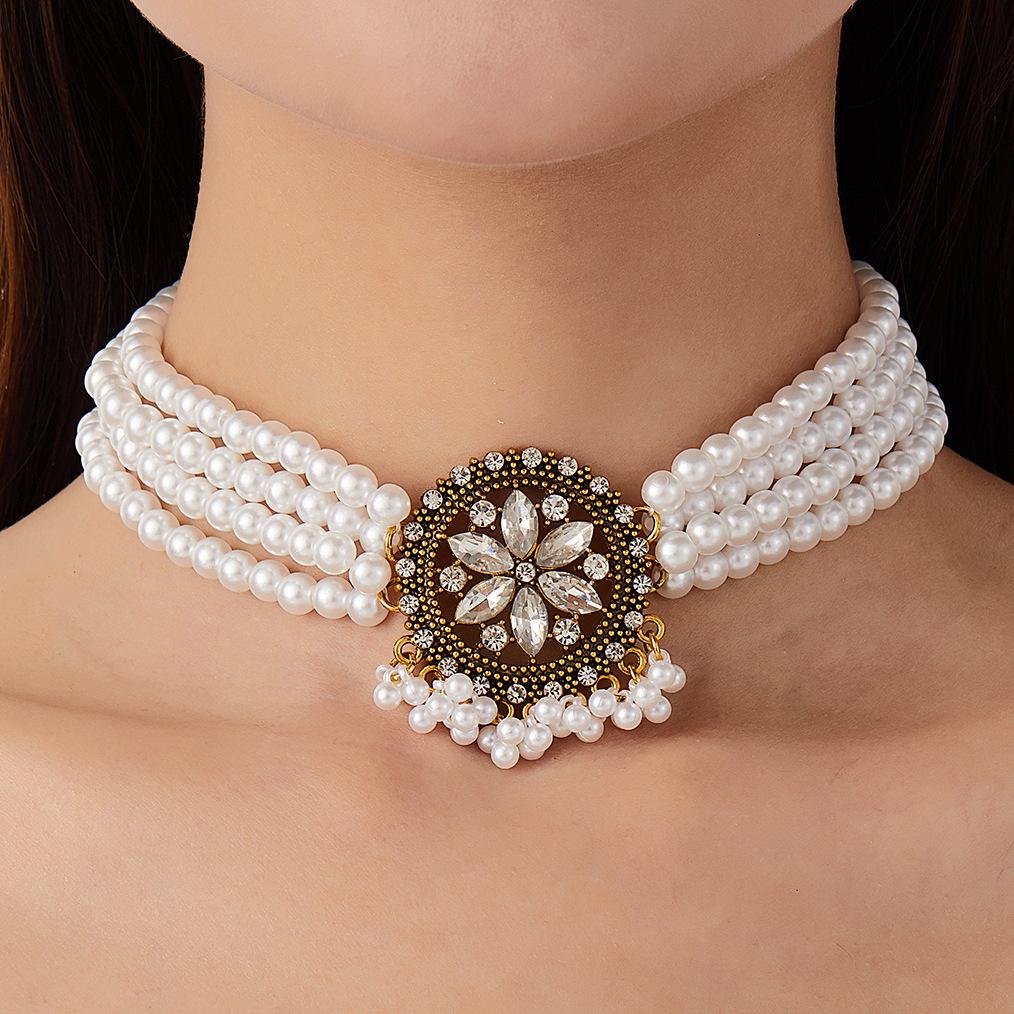 Crystal Rhinestone Pearl Necklace Vintage Court Style Multi - Layer Layered Choker for Women белый