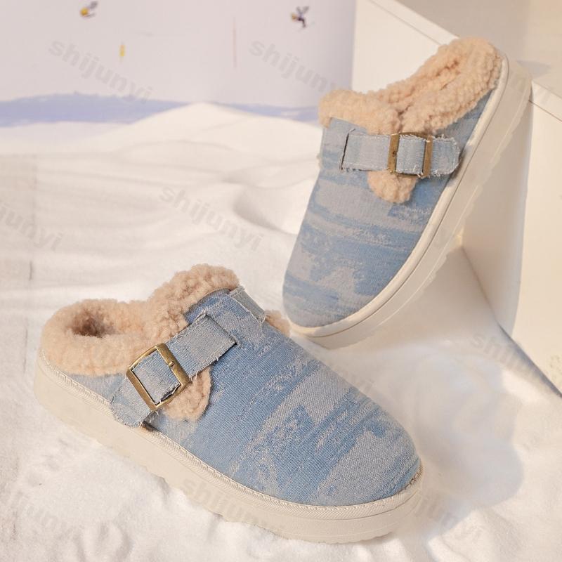 Fashion Large Size Women's Shoes 2025 Winter New Fashion Buckle Strap Plush Casual Flats Comfortable Thicken Warm Non Slip Cotton Shoes