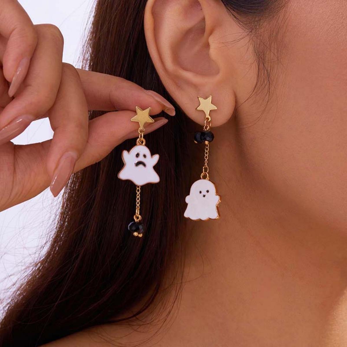 

Halloween White Ghost Black Crystal Beads Star Asymmetric Drop Earrings Trendy Punk Ghost Earring For Women Men Gothic Jewelry