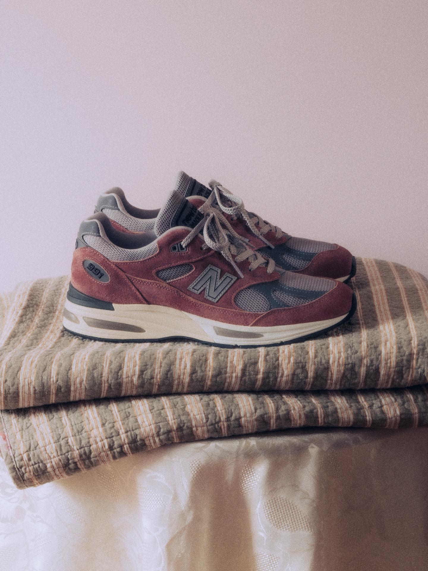Baskets Unisexe New Balance U991v2 'Rose Taupe' 38 black