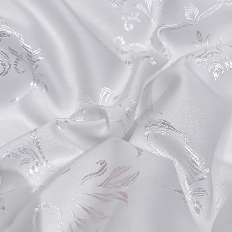 Pure Cotton & Mulberry Silk Jacquard Quilt - All-Season, Spring, Autumn, Winter, Mother-Child Gift Quilt