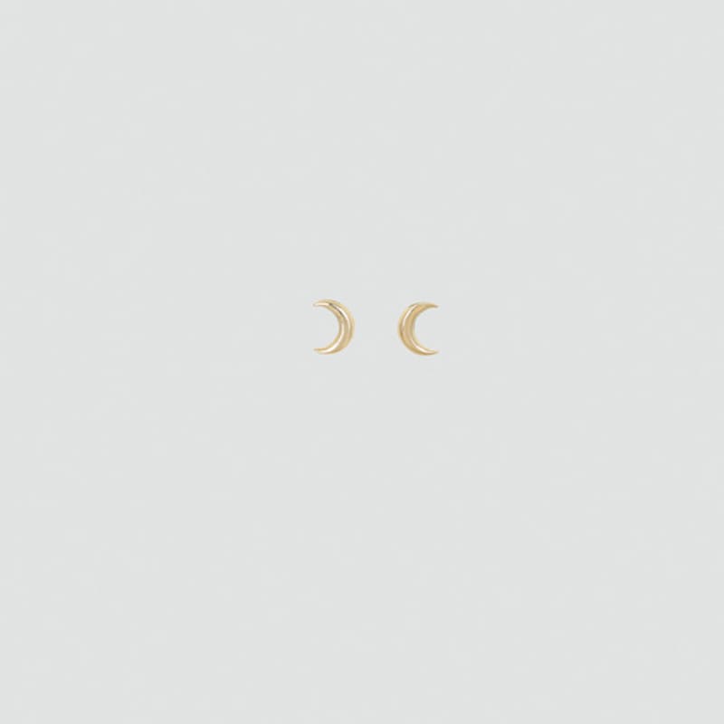 JUDY AND PAUL [14K GOLD] Dreaming Small Moon Yellow Gold Earrings