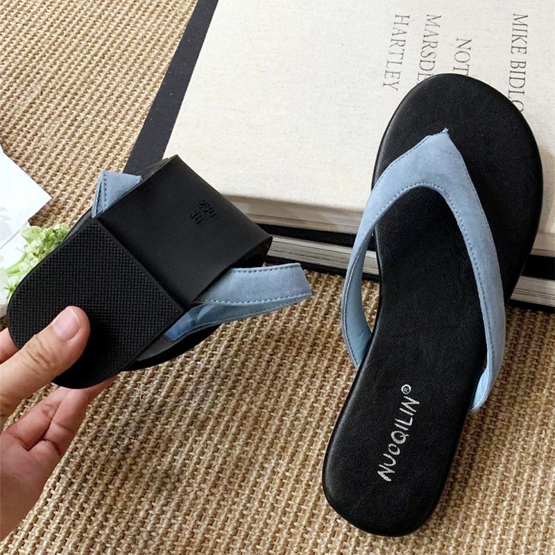 Fashion Round Toe Clip Foot Women Flip Flops 2025 Summer Outside Comfortable Open Toe Flat Shoes Fashion Suppleness Non-slip Beach Shoes