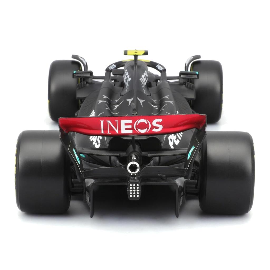 Bburago 2023 Model Scară F1 Petronas W14 E Performance cu Figurină Lewis Hamilton Mașină de Curse Sport Miniatură Model Diecast 1/24 Mercedes-AMG #44 /