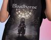 Unisex The Old Bloodborne Hunter Gaming T-Shirt, Soulsborne The Hunter Videospiel Shirt