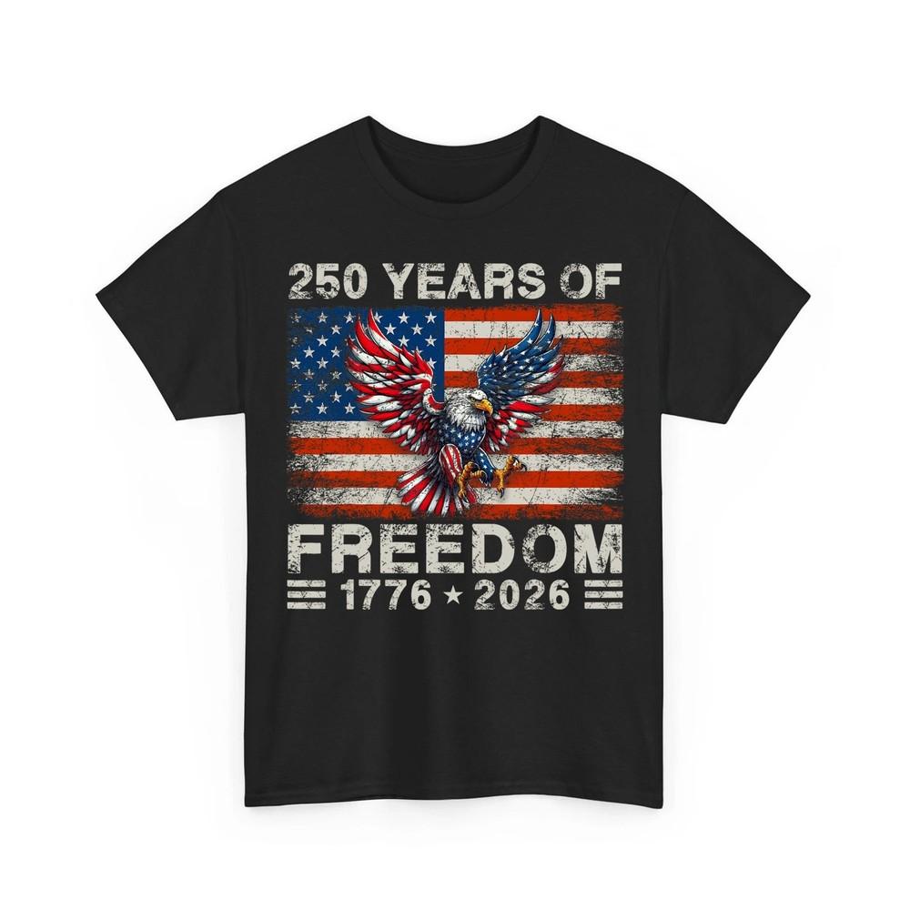 250 Years Of Independence America 250th Years Anniversary Birthday American Flag Unisex T-Shirt XXXXL