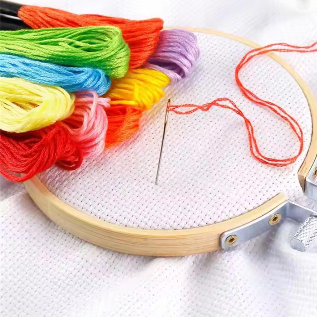 Vícebarevná vyšívací příze Křížkový steh Příze Bavlna Šicí klubka Klubko Sada Nástroj na šití pro kutily