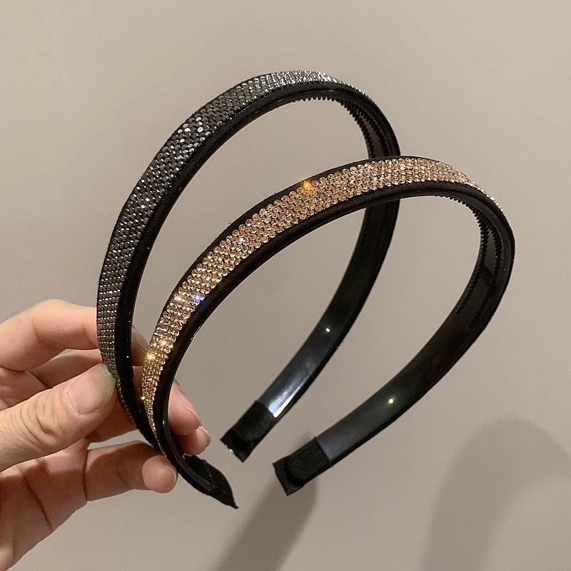 Koreanischer Stil Strass Nicht-Rutschfester Haarclip und Stirnband mit Zähnen - Haaraccessoires für Erwachsene