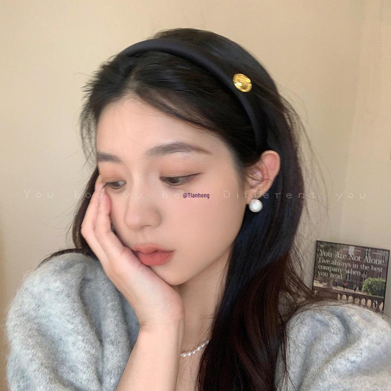 Women's Black Gold Label Skull Headband 2025 - Luxury Hair Accessory for Face Washing and More