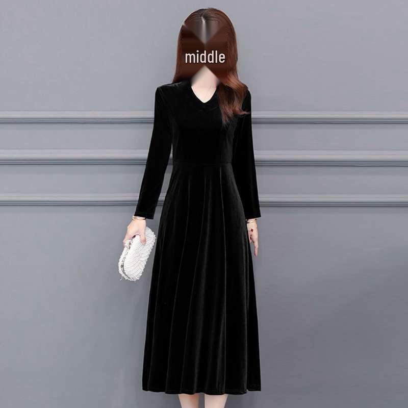 Elegant Velvet Long Qipao Dress – Over-Knee, Stylish, Thickened for Spring, Autumn, Winter.