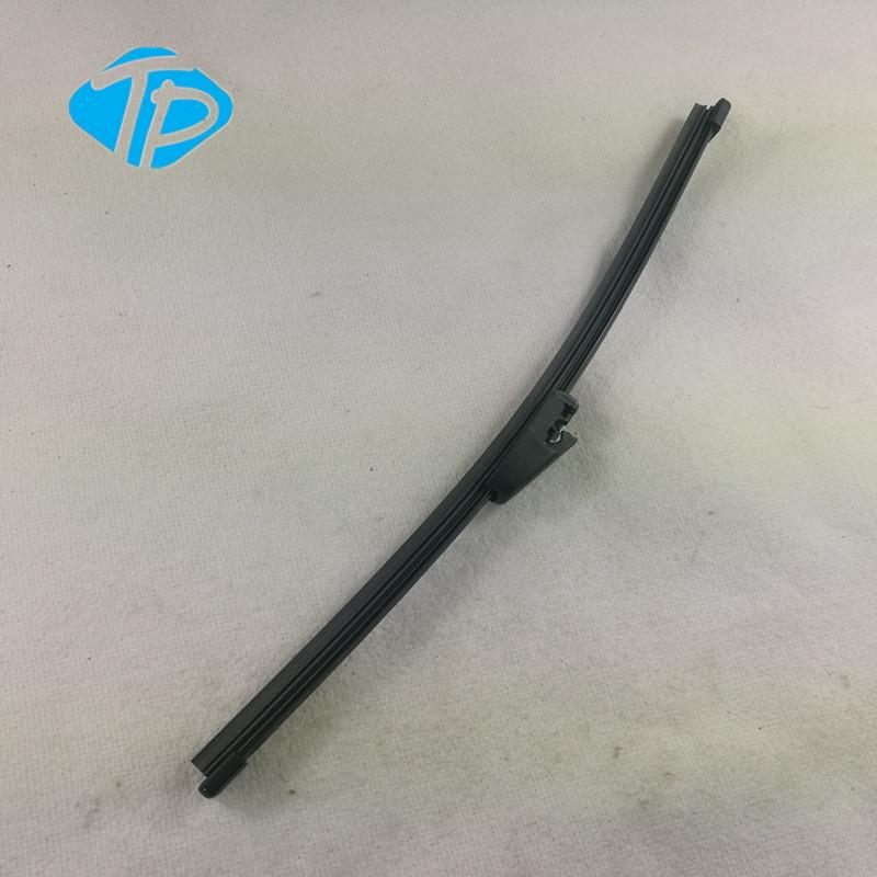 Oil Cooler, Engine Oil  for Clio, Megane, Kangoo, 19, 21  7700853915