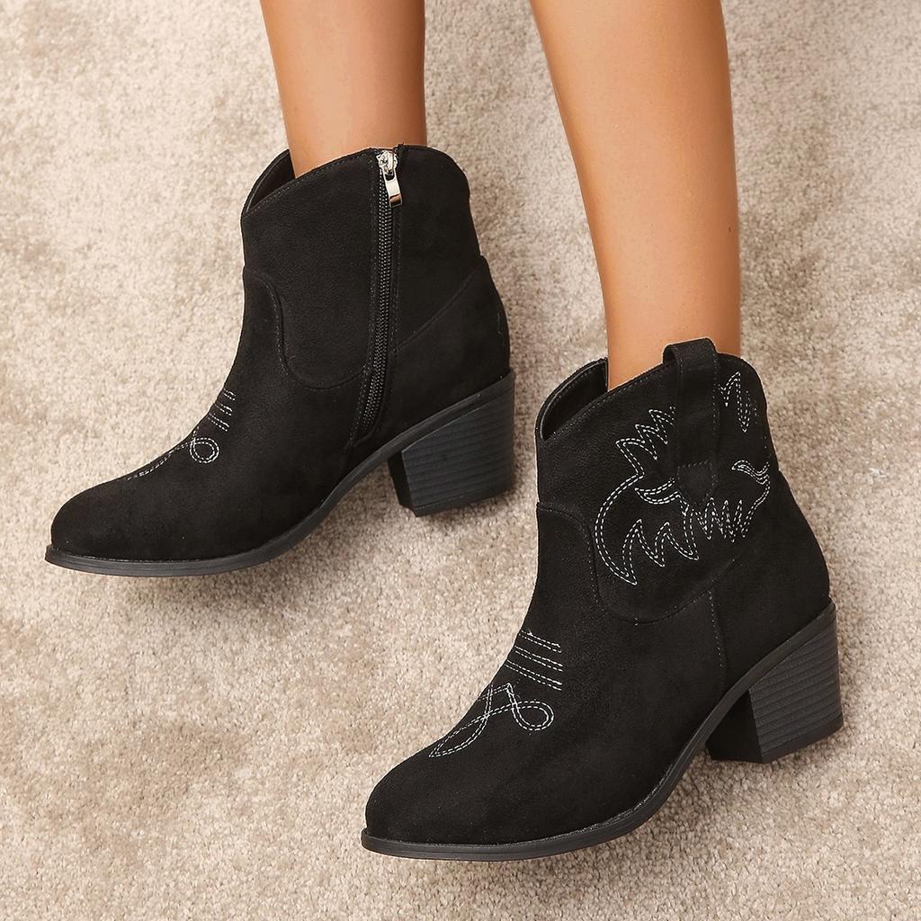 Embroidery Coarse Heel Leather Short Boots Women's Embroidery Round Head Side Zipper Middle Heel Martin Boots
