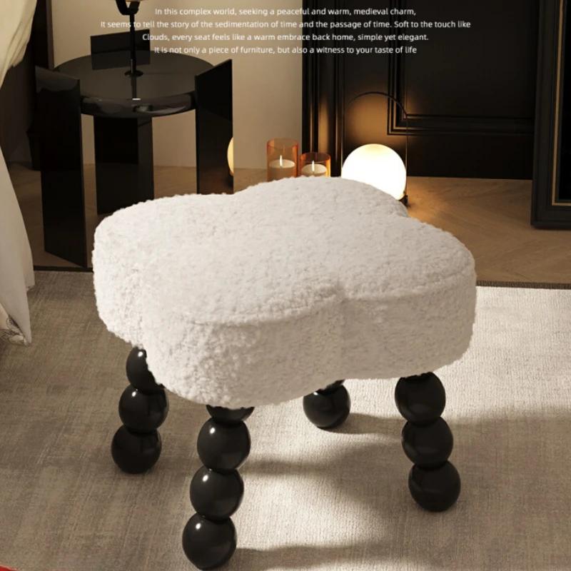 Rubberwood Small Stool Vintage Soft-Padded Low Stool Living Room Roman Column Ottoman Stable Entryway Shoe Bench