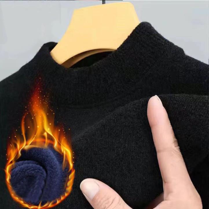 Chenille Velvet Thickened Sweater: Young Men's Autumn/Winter Round Neck Wool Top