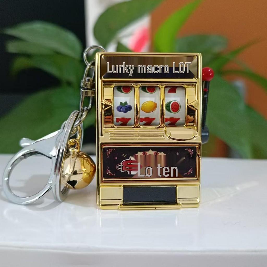 Retro Joystick Fruit Machine Keychain: Playable Spin Wheel Pendant Toy