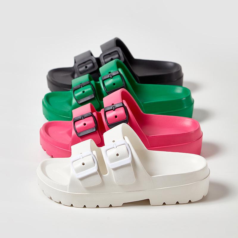 Women's Summer EVA Thick-Soled Slippers - Durable, Lightweight, "Step-on-Cloud" Comfort for Home and Bathroom.