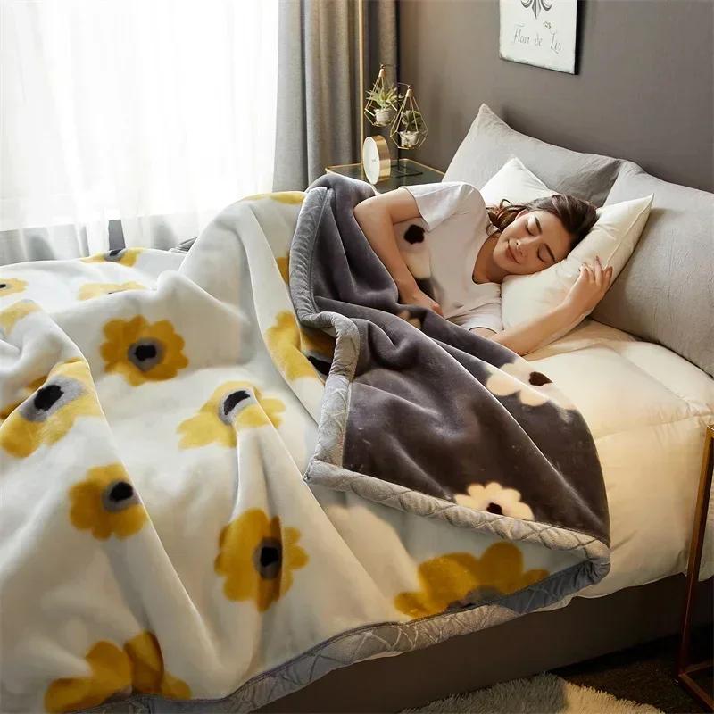 Double Sided Printed Autumn Winter Blankets for Bed Soft Warm Encrypted Flocking Raschel Blanket Skin Friendly Weighted Blanket