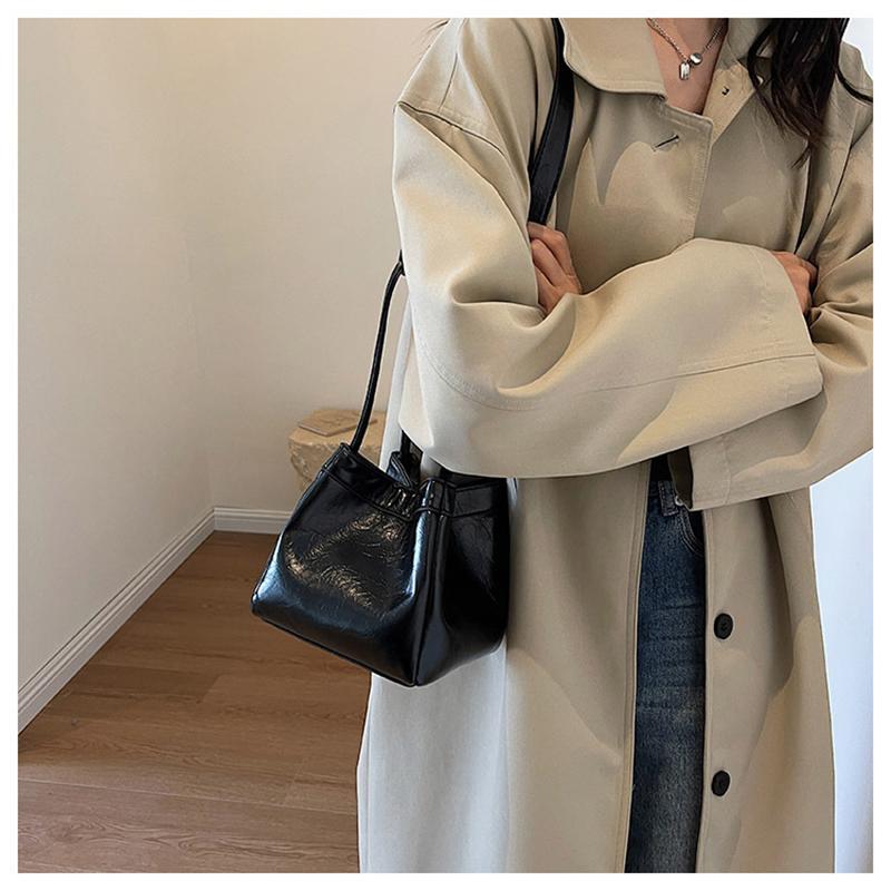 Nová špičková a dobře vypadající dárková taška k narozeninám pro ženy, taška přes rameno, taška crossbody, módní, jednoduchá a všestranná