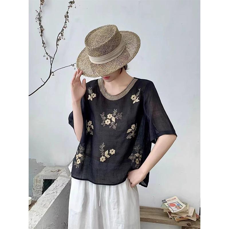 Women Floral Embroidered Round Neck Half Sleeve Linen Cotton Blend Blouse