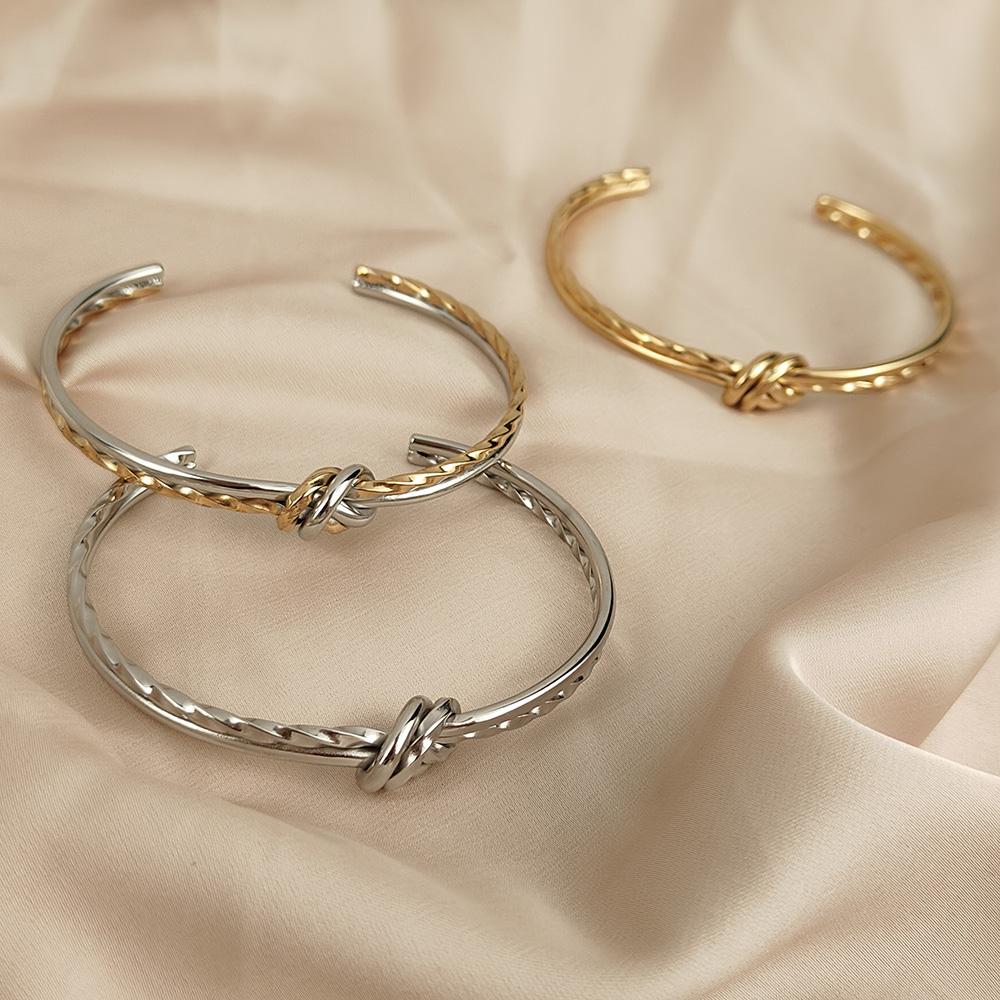 Women's Bangles Twisted Wrap Knot Bracelet Punk Stainless Steel Jewelry for Men Women Wrist Cuff Bracelets Bangle Accessories