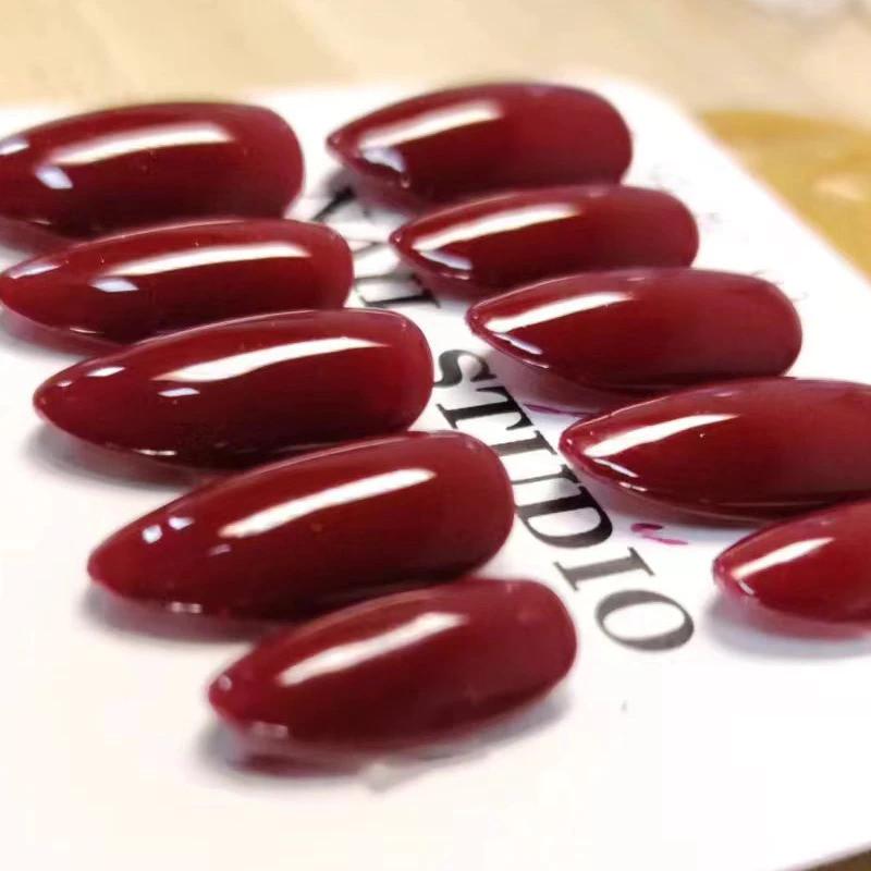 100% Handmade Short Almond Shape Deep Dark Red Fake Nail Set With Glue & Box Minimalism Simple Artificial Nails Phototherapy Press On Nails
