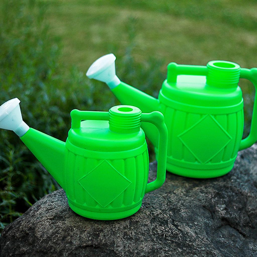 Durable Thickened PE Watering Can 5L 8L Capacity Long Spout Detachable Shower Head For Garden Plants