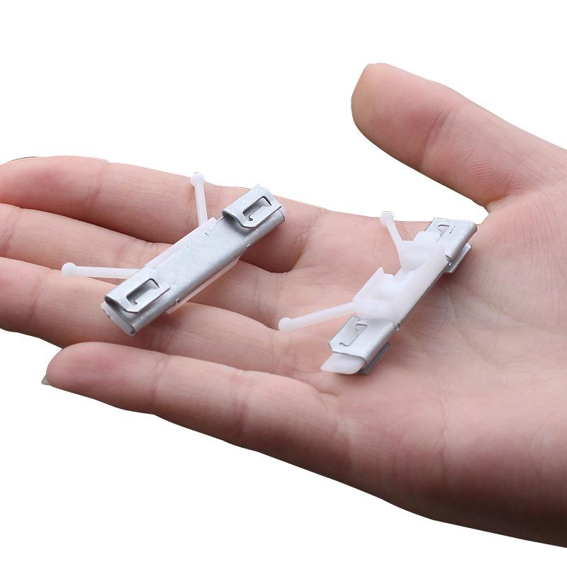 

Клипса лобового стекла для 09-17 Volvo XC60 HX317 - Includes parts: 164172, 30753487