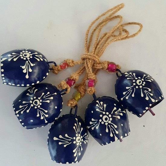 

Фиолетовые расписанные вручную праздничные колокольчики для коров с джутовыми веревками, набор из 5 шт.