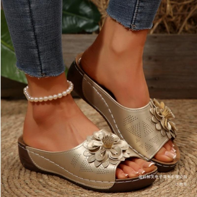 Жіноче взуття Весняне та літнє взуття Шльопанці та в'єтнамки з відкритим носком у формі квітки