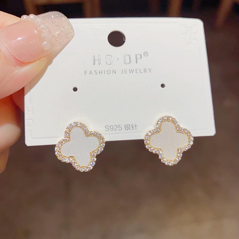 Fashionable and Versatile Small and Simple Micro-inlaid Four-leaf Flower Earrings Light Luxury High-end Earrings