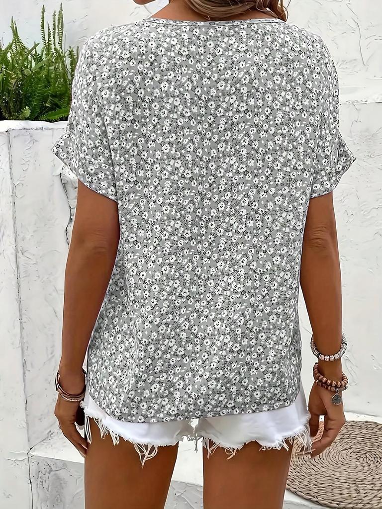 2025 Elegant Floral Button Short Sleeve Pullover T-shirt