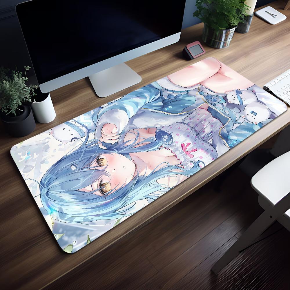 Mouse Pad MousePad Non-slip Lockedge Office Student Gaming Thickened Large Writing Y-Yukihana Lamy Pad Singer Cushion