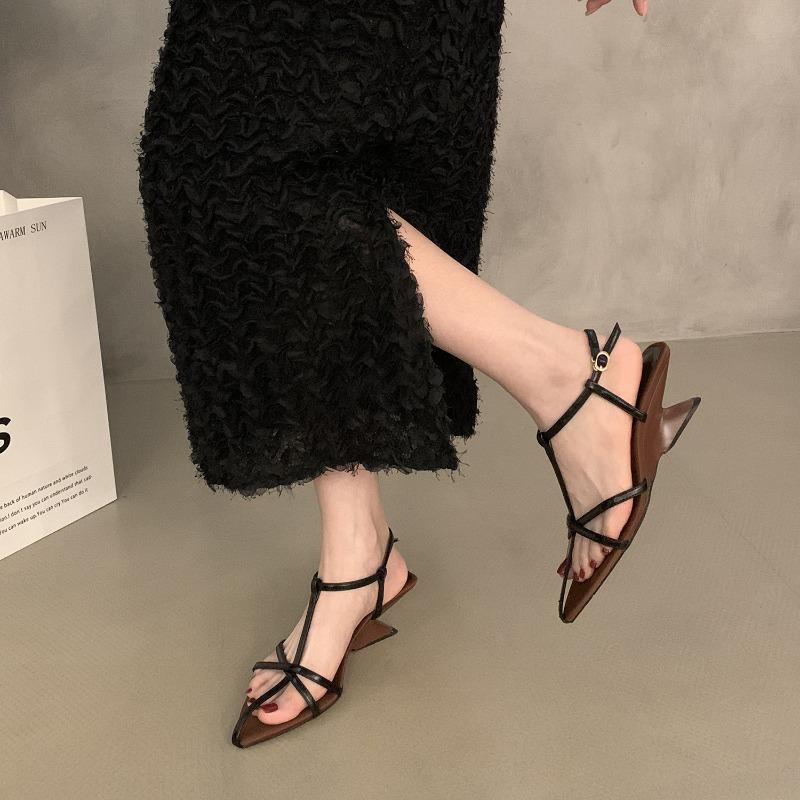 Platform Pointed-toe Sandals Fairy Shoes for Summer Elegant Style To Pair with Skirts Thin Straps Roman-style Shoes